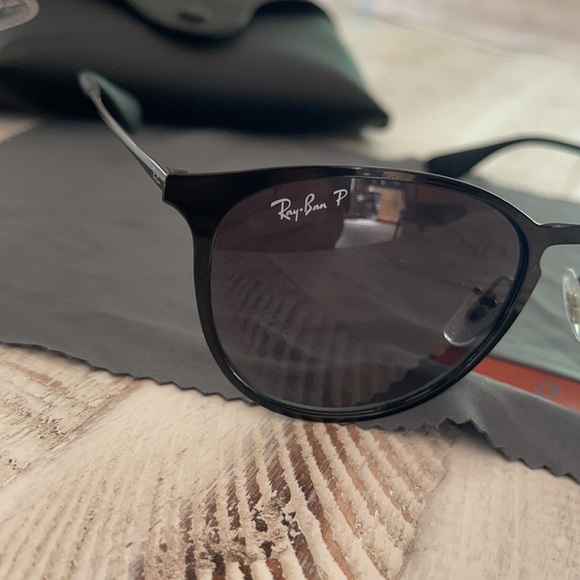 Black Erika Raybans RB3539 (polarized) main image 7